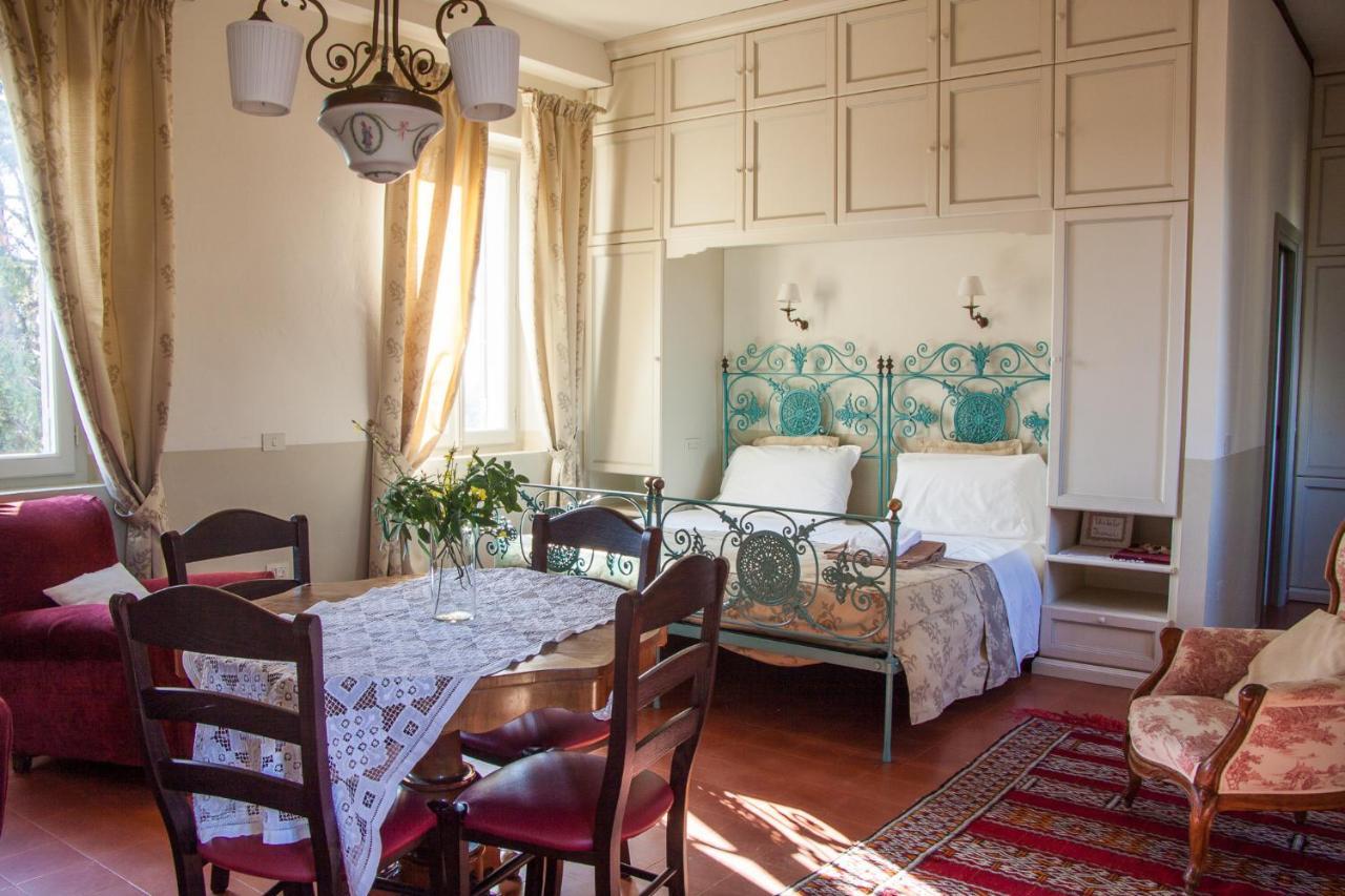Il Pignocco Country House Santa Veneranda Стая снимка
